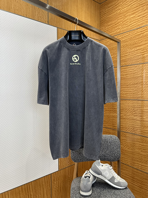 アクネストゥディオズスーパーコピー Acne Studios プリントロゴ入りクルーネック半袖Tシャツ