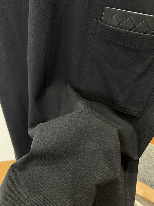 ボッテガヴェネタ ポケット付きクルーネック半袖Tシャツ