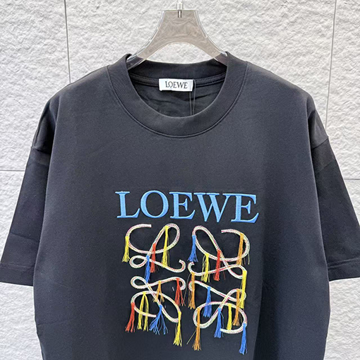 ロエベスーパーコピー LOEWE 新作タッセル刺繍入り半袖Tシャツ