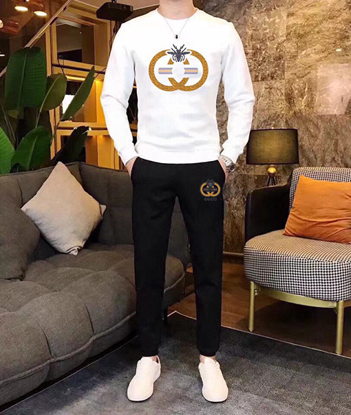 グッチ Gucci 新モデルのトレンドクルーネックのスウェットシャツとパンツのセット