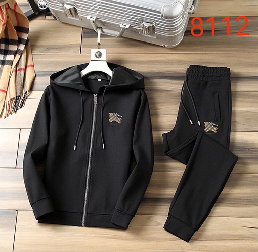 バーバリー BURBERRY 人気のフード付きジップアップスウェットシャツとパンツのセット