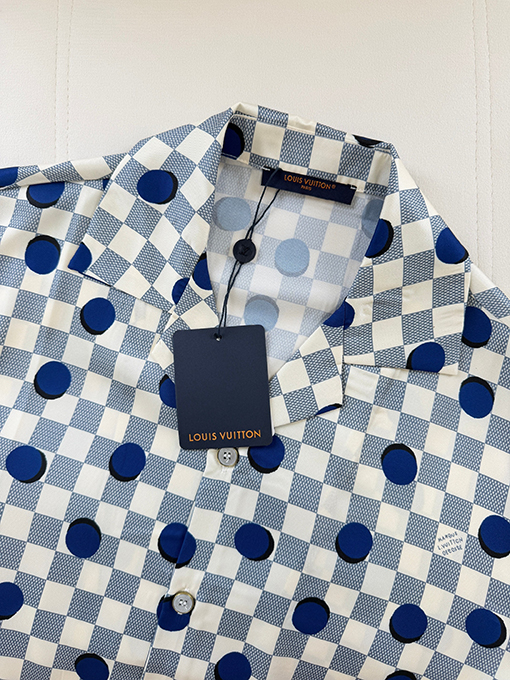 ルイヴィトンスーパーコピー チェック柄のドット柄半袖シャツ