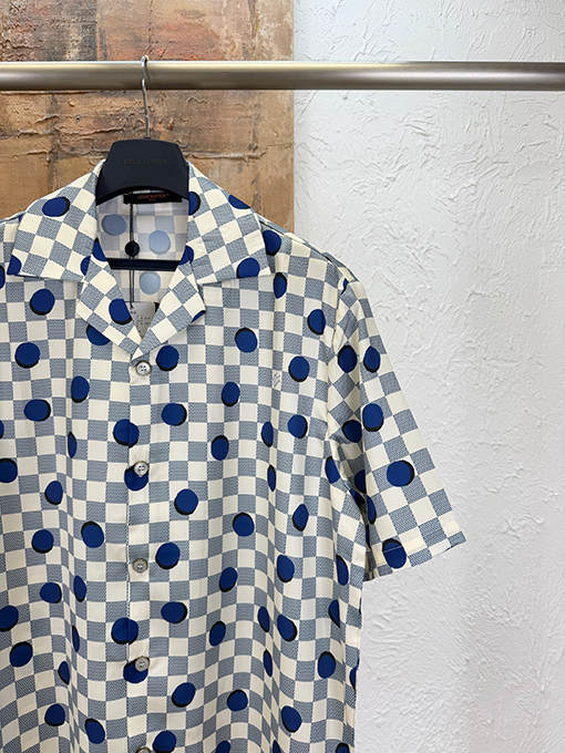 ルイヴィトンスーパーコピー チェック柄のドット柄半袖シャツ