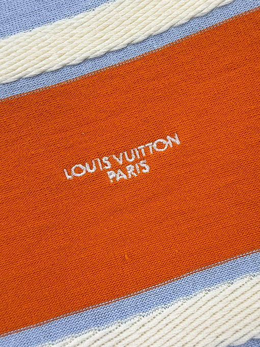 ルイヴィトンコピー LOUIS VUITTON ストライプ刺繍入り半袖Tシャツ