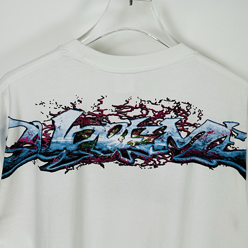 シュプリーム SUPREME TAG TEE 大きなロゴプリントの半袖Tシャツ