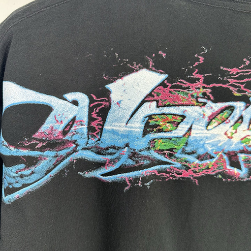 シュプリーム SUPREME TAG TEE 大きなロゴプリントの半袖Tシャツ