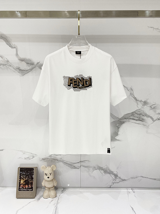 フェンディ FENDI 刺繍文字ロゴラインストーン付き半袖Tシャツ