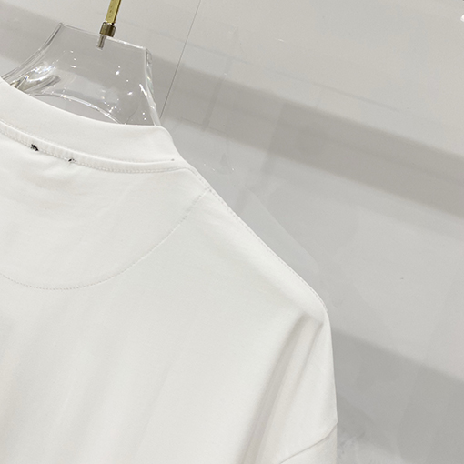 フェンディ FENDI 刺繍文字ロゴラインストーン付き半袖Tシャツ