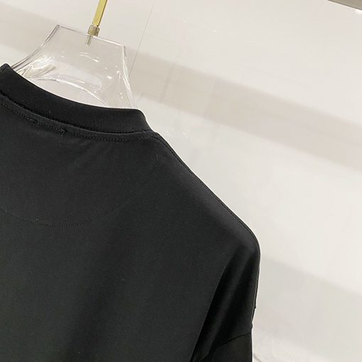 フェンディ FENDI 刺繍文字ロゴラインストーン付き半袖Tシャツ