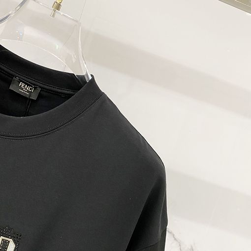 フェンディ FENDI 刺繍文字ロゴラインストーン付き半袖Tシャツ