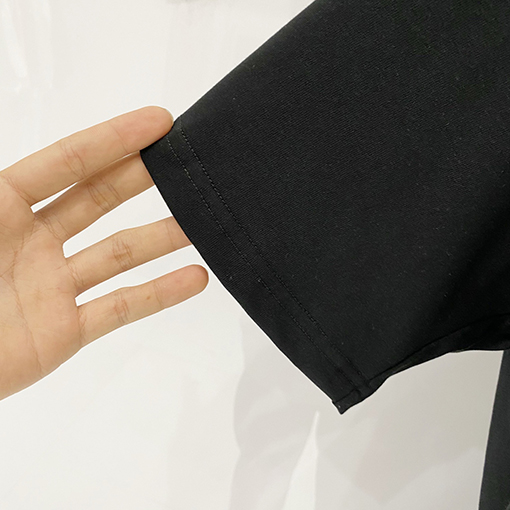 フェンディ FENDI 刺繍文字ロゴラインストーン付き半袖Tシャツ