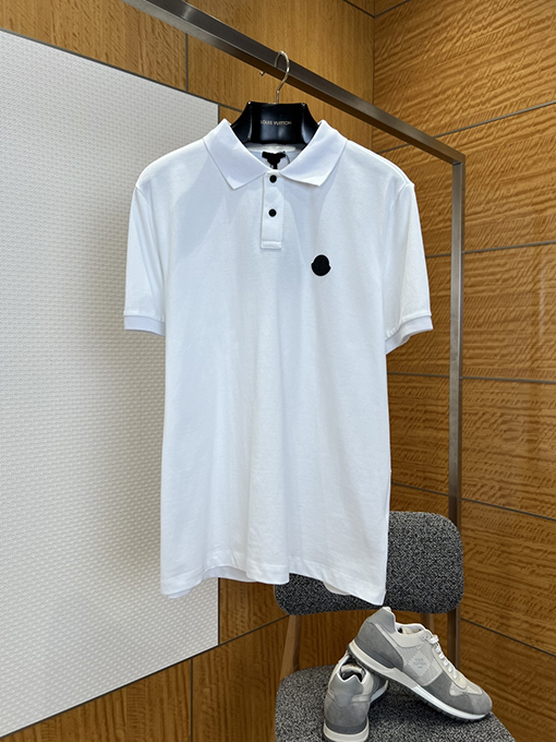 モンクレール Moncler バッジプリント入り半袖ポロシャツ