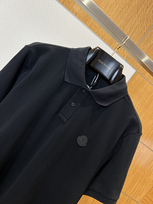 モンクレール Moncler バッジプリント入り半袖ポロシャツ