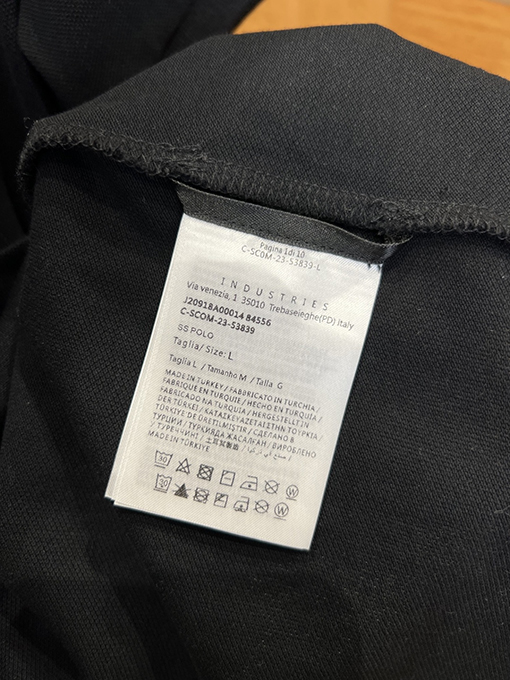 モンクレール Moncler バッジプリント入り半袖ポロシャツ