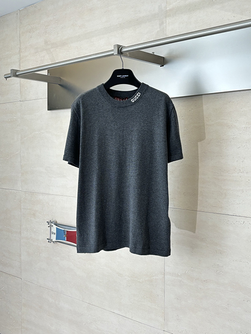 グッチ Gucci レタージャカードロゴ入りニット半袖Tシャツ