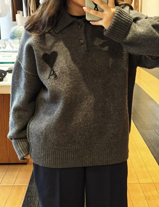 アミスーパーコピー ハート型のAマークが入ったカラーブロックニットポロセーター