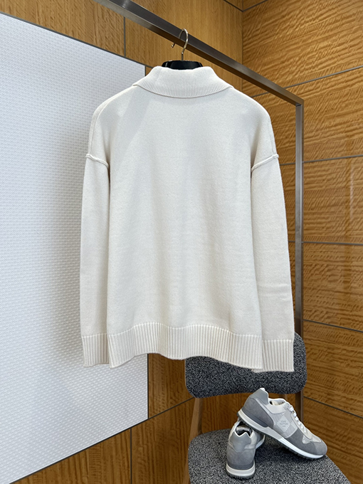 アミスーパーコピー ハート型のAマークが入ったカラーブロックニットポロセーター