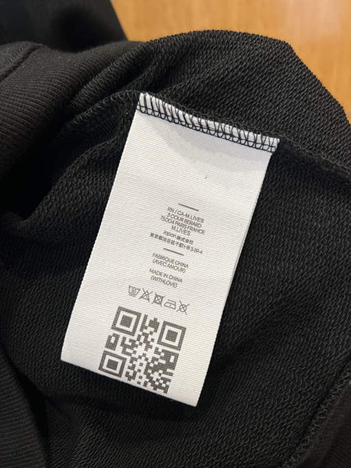 アミ 赤いハートの刺繍りフード付きドローストリングスウェットシャツジャケット