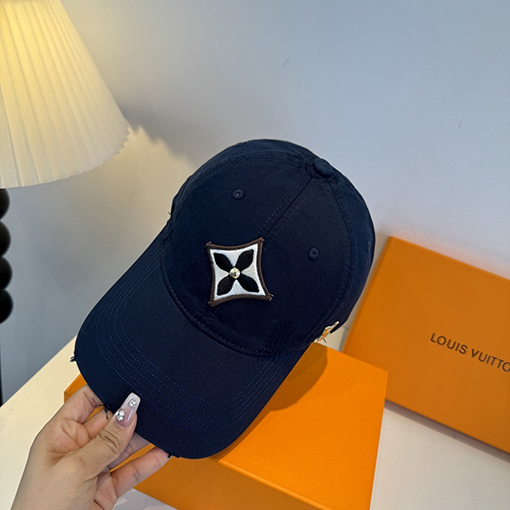 ルイヴィトン クラシックなダメージのウォッシュドコットンベースボールキャップ