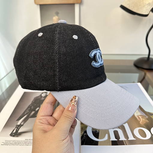 シャネルスーパーコピー デニムのカラーブロックベースボールキャップ
