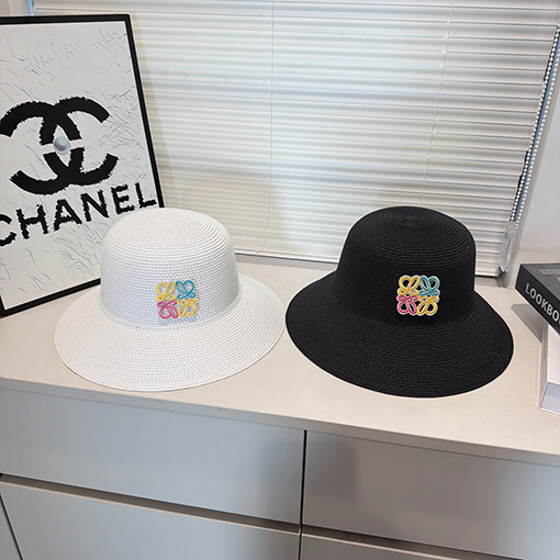 ロエベ レディースつばが広く高品質なよけのある丸いトップのクラシックな麦わら帽子