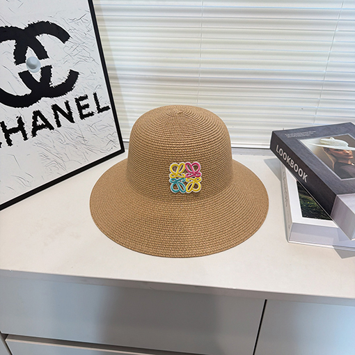 ロエベ レディースつばが広く高品質なよけのある丸いトップのクラシックな麦わら帽子