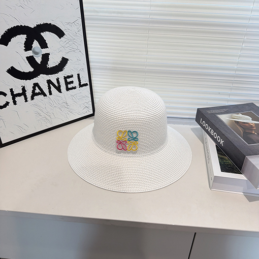 ロエベ レディースつばが広く高品質なよけのある丸いトップのクラシックな麦わら帽子