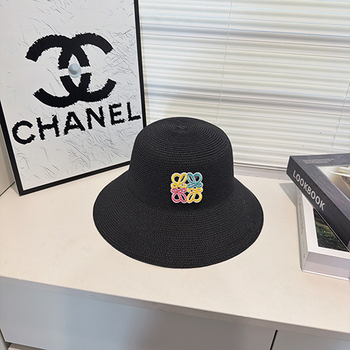 ロエベ レディースつばが広く高品質なよけのある丸いトップのクラシックな麦わら帽子