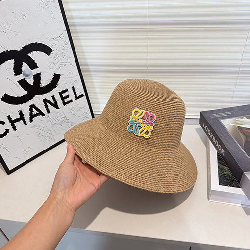 ロエベ レディースつばが広く高品質なよけのある丸いトップのクラシックな麦わら帽子