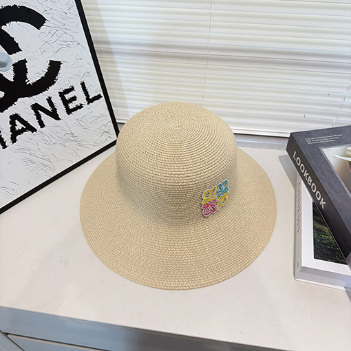 ロエベ レディースつばが広く高品質なよけのある丸いトップのクラシックな麦わら帽子
