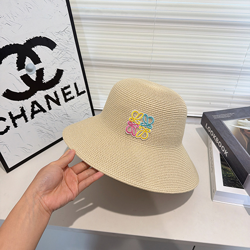 ロエベ レディースつばが広く高品質なよけのある丸いトップのクラシックな麦わら帽子