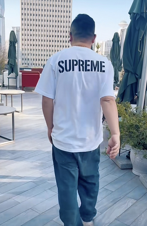 シュプリーム Supreme 26SS WORLD FAMOUS TEE アロー クラシック レター 半袖Tシャツ