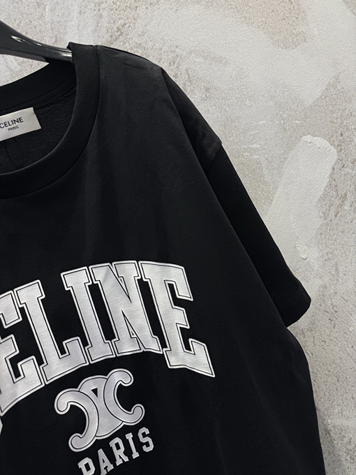 セリーヌコピー CELINE 新作プリントロゴ入りクルーネック半袖Tシャツ