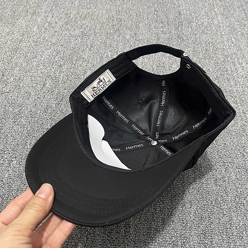 エルメススーパーコピー HERMES 限定刺繍りベースボールキャップ