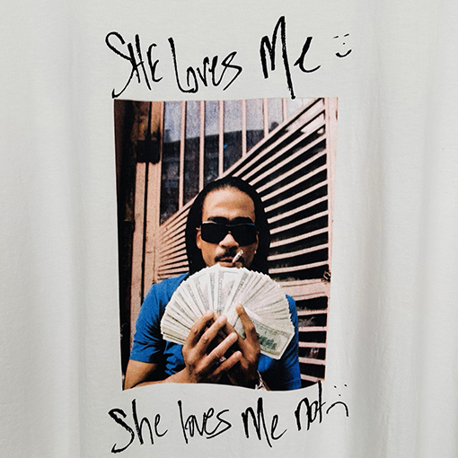 シュプリームブランドコピー Supreme MAX B TEE ヒップホップアーティストのキャラクタープリント入り半袖Tシャツ