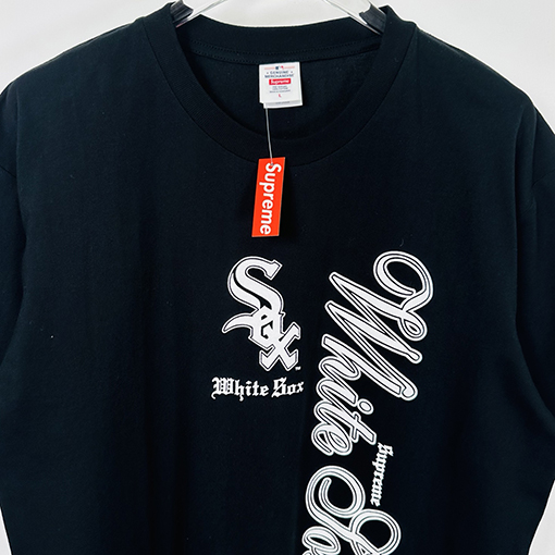 シュプリーム SUPREME CHICAGO WHITE SOX TEE クラシックなベースボール文化とニューヨークのストリートスタイルを融合させた半袖Tシャツ