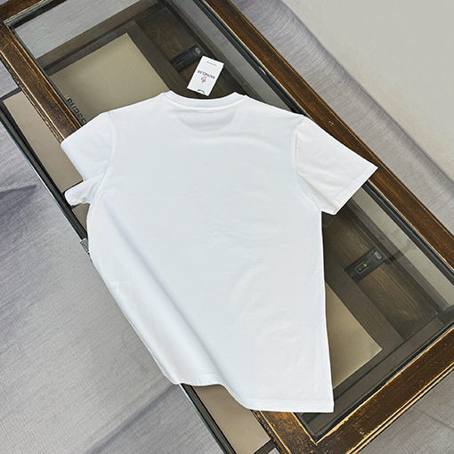 モンクレールコピー Moncler 胸にロゴプリントが入った半袖Tシャツ