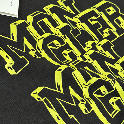 モンクレールスーパーコピー Moncler 新作ファッションプリントロゴ入り半袖Tシャツ