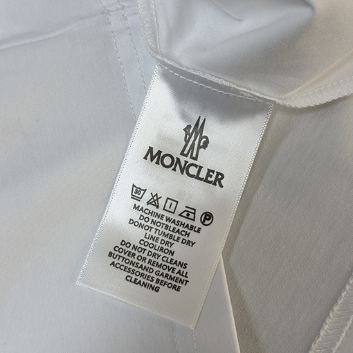 モンクレール Moncler 新作クラシックプリントロゴ入り半袖Tシャツ