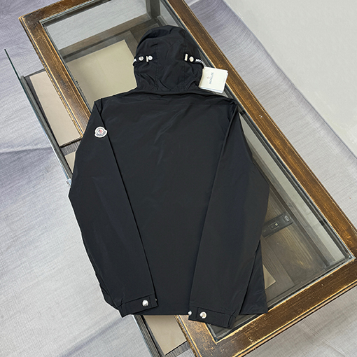 モンクレール Remoray 最新のフード付きトレンチコート