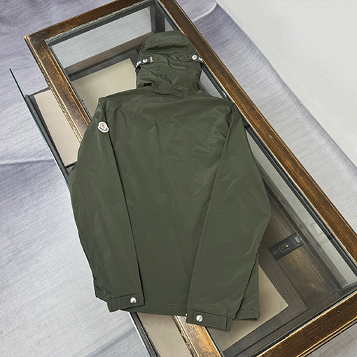 モンクレール Remoray 最新のフード付きトレンチコート