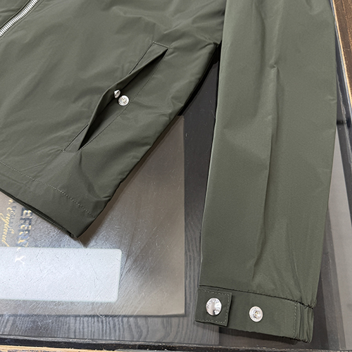 モンクレール Remoray 最新のフード付きトレンチコート