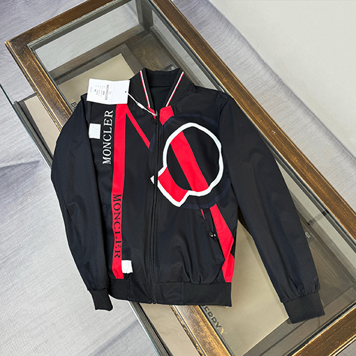 モンクレールブランドコピー Moncler 新モデル両面リバーシブルのカジュアルなベースボールジャケット