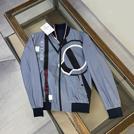 モンクレールブランドコピー Moncler 新モデル両面リバーシブルのカジュアルなベースボールジャケット