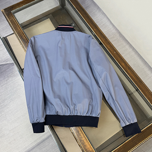 モンクレールブランドコピー Moncler 新モデル両面リバーシブルのカジュアルなベースボールジャケット