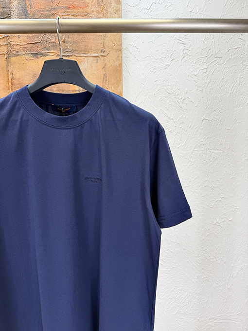 ルイヴィトン 刺繍ロゴ入り半袖Tシャツ
