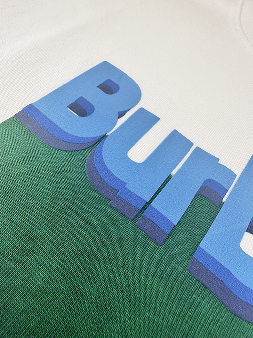 バーバリーブランドコピー BURBERRY ツートンカラーのグラデーションプリント半袖Tシャツ