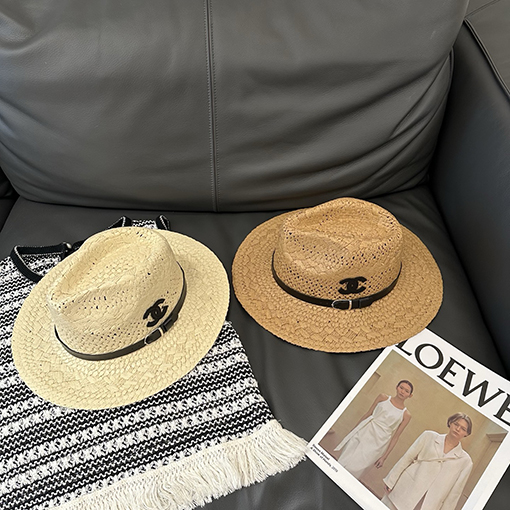 シャネル 夏の麦わら透かし編みパナマ帽