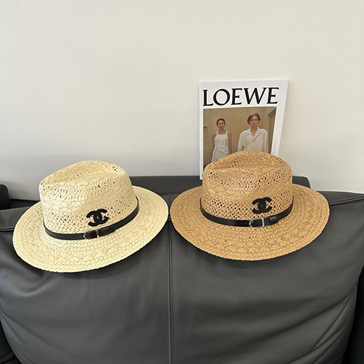 シャネル 夏の麦わら透かし編みパナマ帽