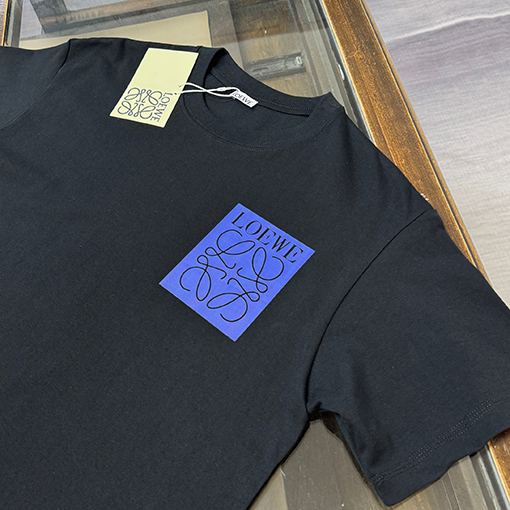 ロエベスーパーコピー LOEWE ロゴプリント柄の半袖Tシャツ